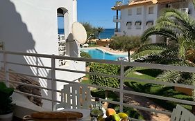 Apartamento frente al mar, Talima